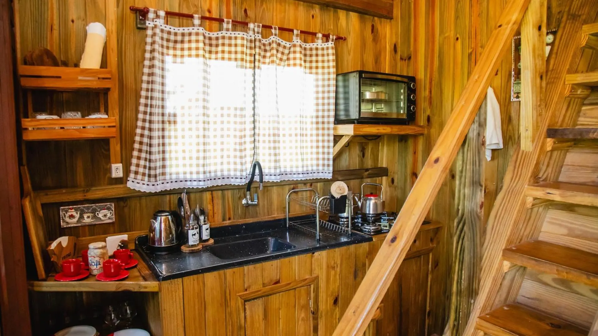 Villa Chale Rustico Com Hidromassagem E Piscina à Imarui Chalet