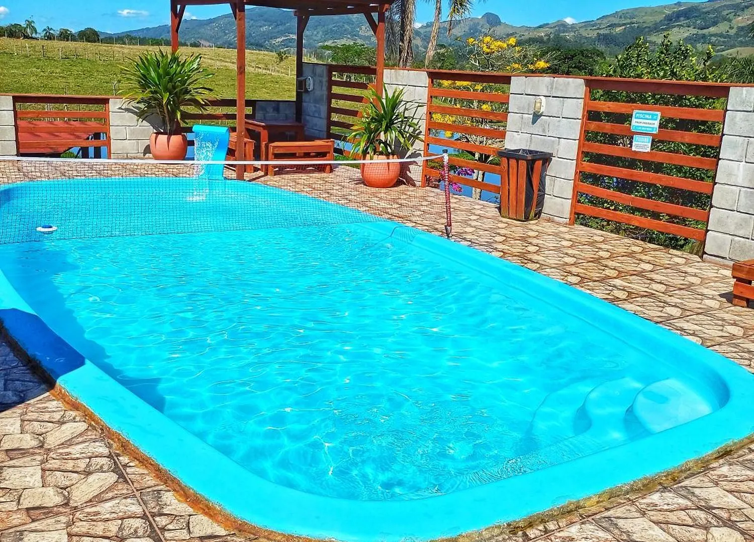 Villa Chale Rustico Com Hidromassagem E Piscina à Imarui